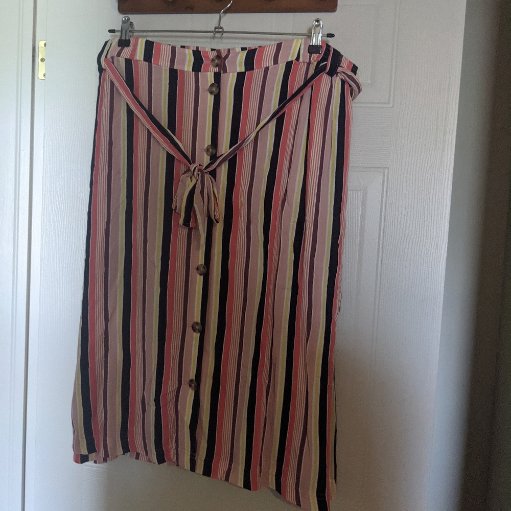 George Skirt size XXL